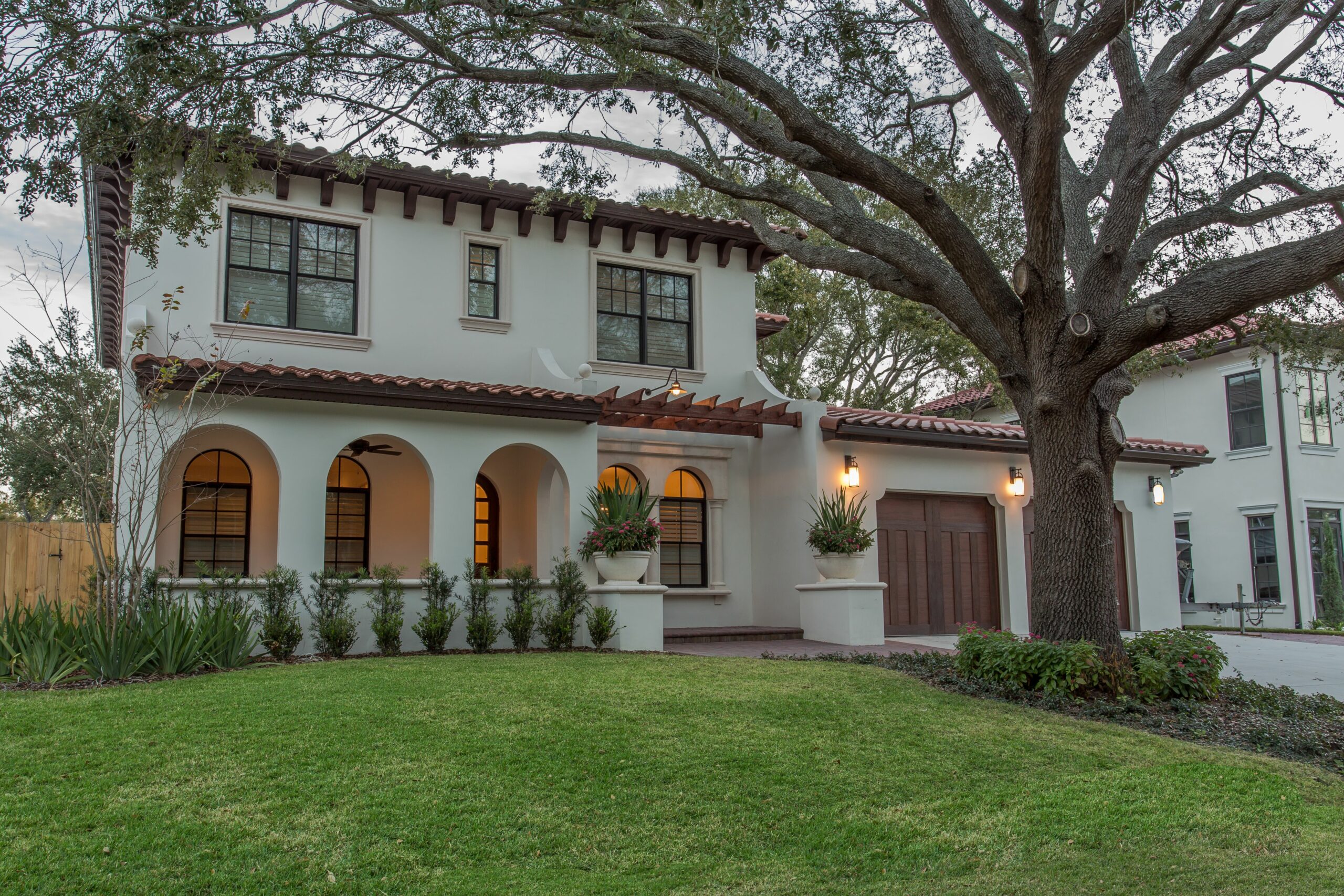 3121 Waverly Circle